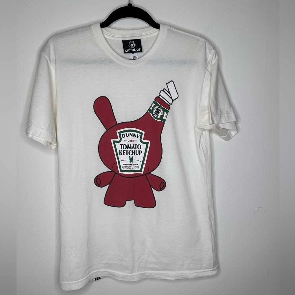 Kidrobot Dunny Tomato Ketchup graphic Cotton t-shirt Rare Limited Edition